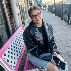 Meet your Posher, Mindy